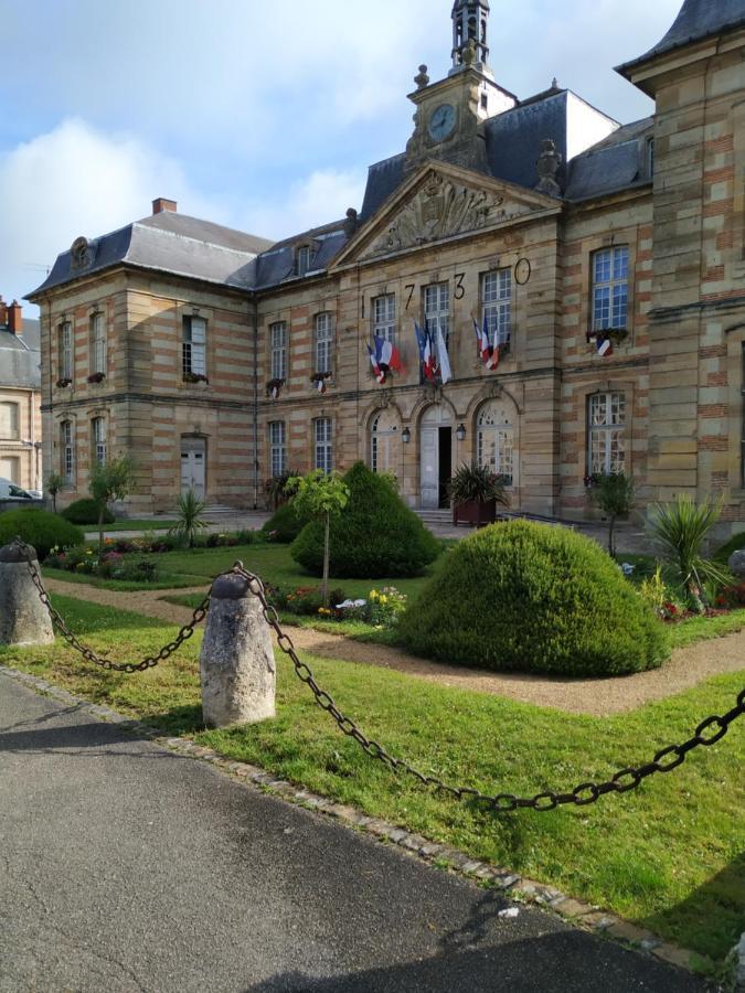 Insolite Maison Bois, Wifi, Streaming Au Coeur De L'argonne Et Des Batailles De Verdun Holiday home Chaudefontaine (Marne)