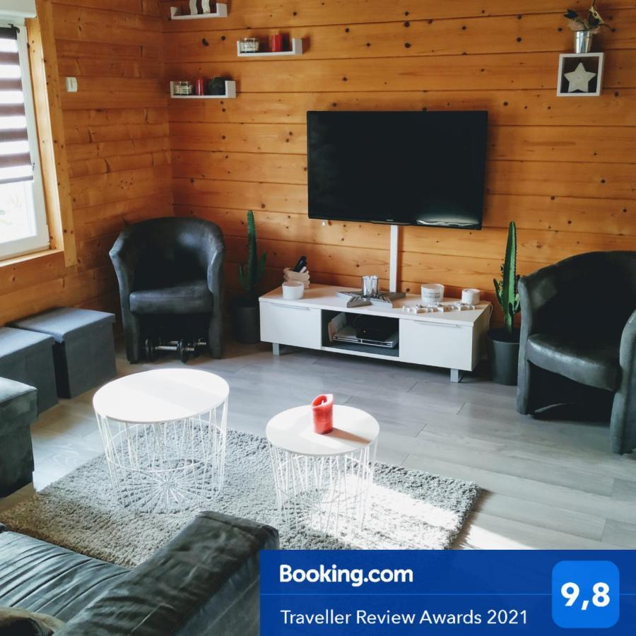 Insolite Maison Bois, Wifi, Streaming Au Coeur De L'argonne Et Des Batailles De Verdun Holiday home